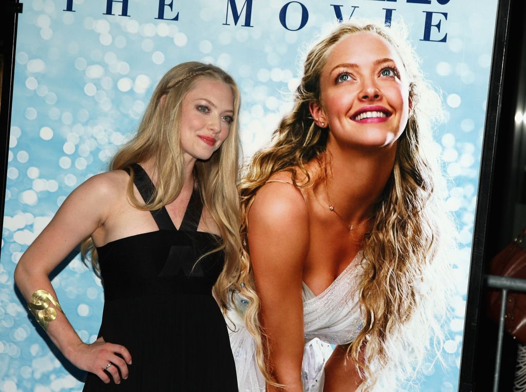 Amanda Seyfried attends the American premiere of "Mamma Mia!" at the Ziegfeld Theatre on July 16, 2008 in New York City