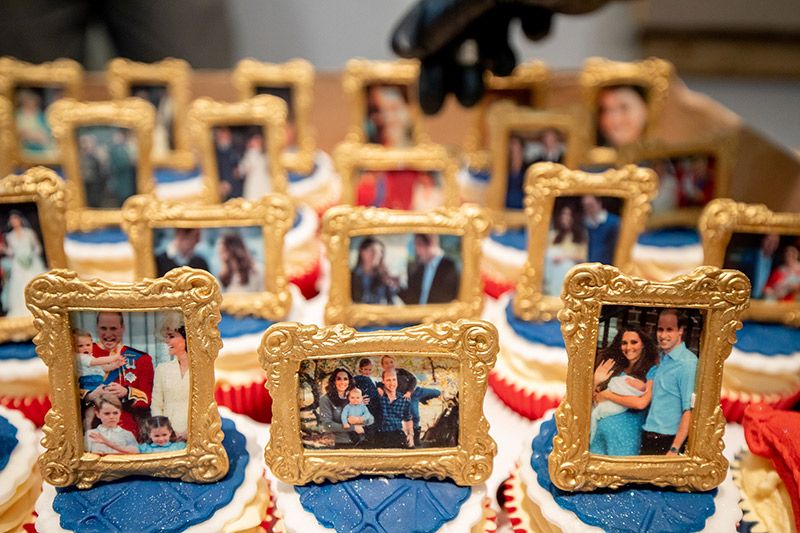 9 incredible royal cakes gifted to the Queen, Kate Middleton and more |  HELLO!