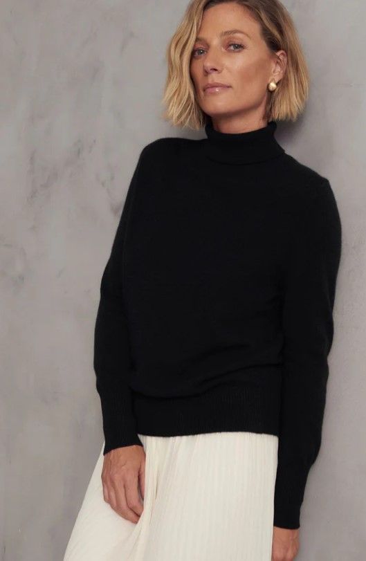 Loop black cashmere jumper