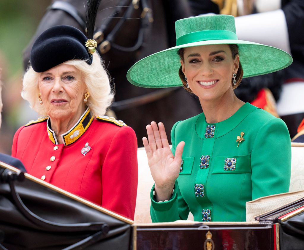 kate middleton waves at trooping the Colour