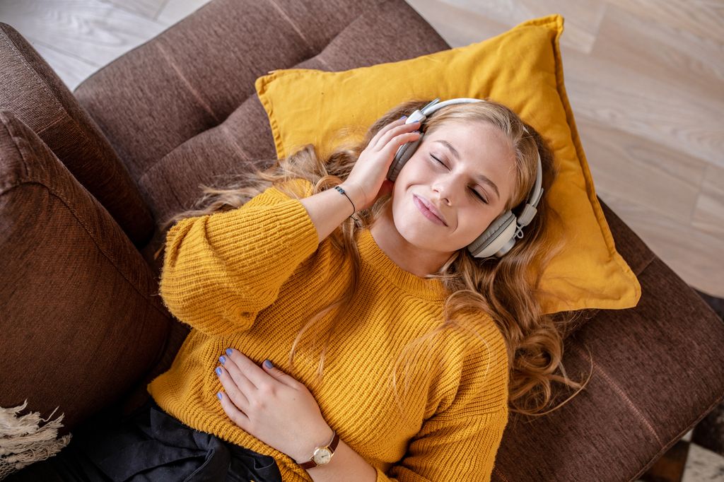 Listening to a happy podcast will make you feel optimistic