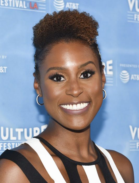 issa rae wearing monica vinader diamond earrings