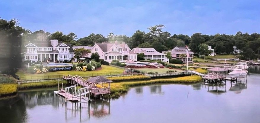 photo of the back of the cousins beach house the summer i turned pretty