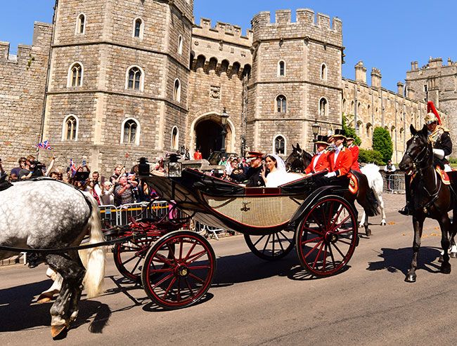 prince harry meghan markle wedding carriage