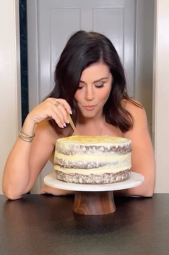 tiffani thiessen cake