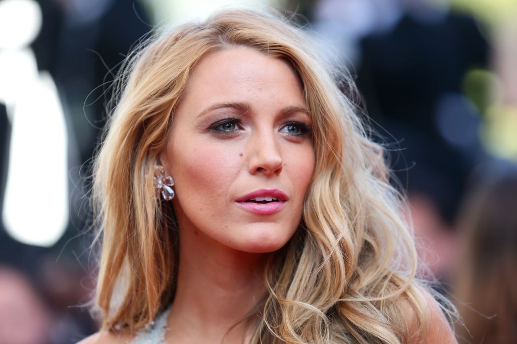 Blake Lively reportedly dated Ryan Gosling