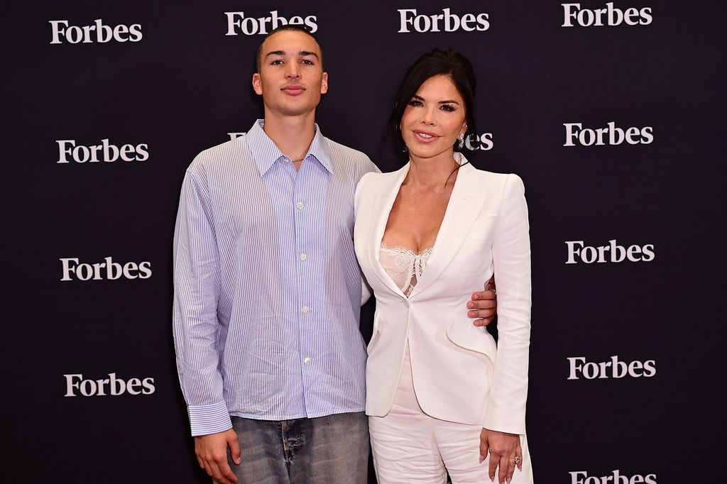 Nikko Gonzalez and Lauren Sanchez arrive at Forbes Power Women's Summit 2024 on September 11, 2024 in New York City