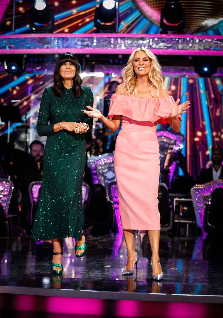 Claudia Winkleman baru saja mengenakan gaun Amazon di Strictly – kami yakin Anda tidak menyadarinya