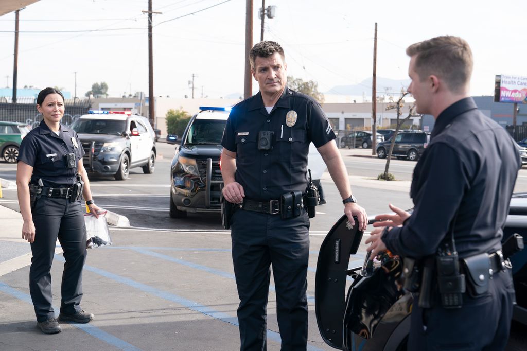 MELISSA O'NEIL, NATHAN FILLION, PATRICK KELEHER IN THE ROOKIE