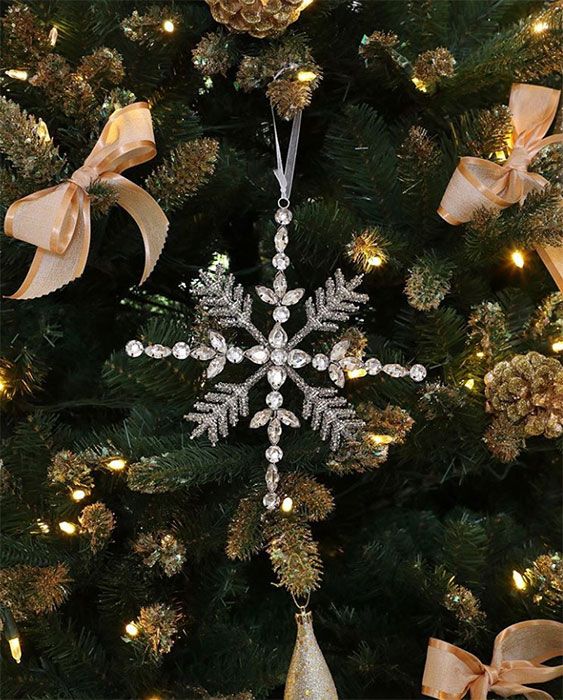 Catherine Zeta Jones Christmas decorations
