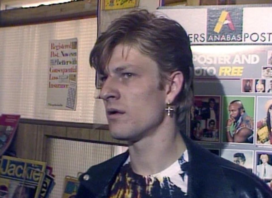 Sean Bean appearing in the episode of The Bill