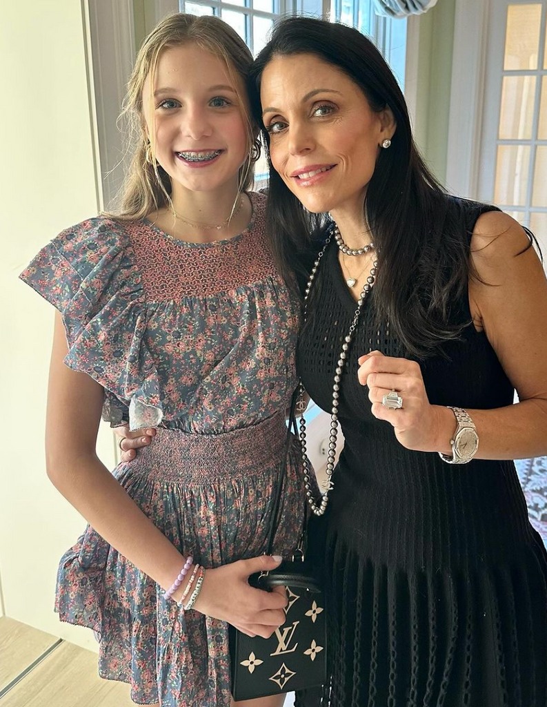 Bethenny with daughter Bryn, 13, this Thanksgiving