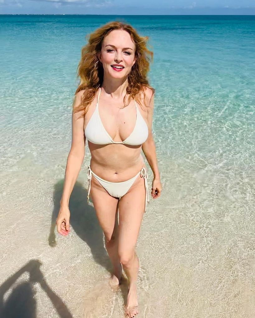 heather graham white bikini in the sea