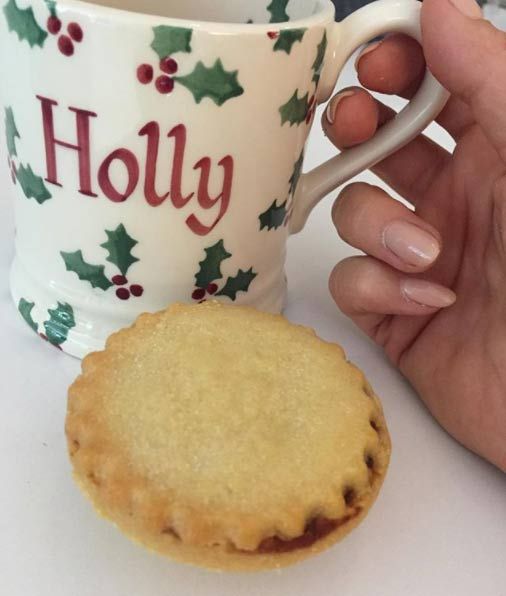 Holly Willoughby Emma Bridgewater Christmas mug