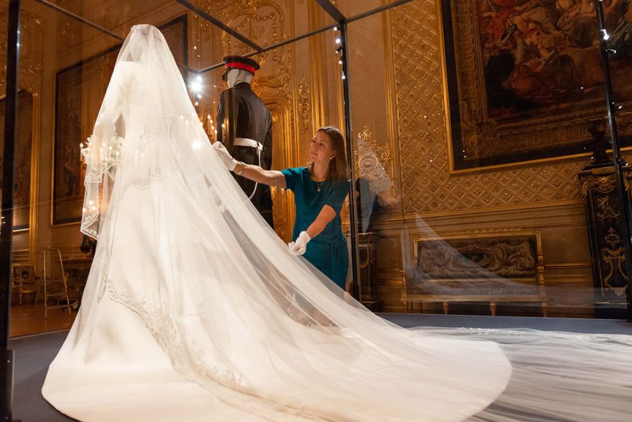 close up royal wedding veil