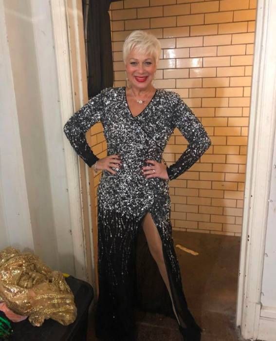Loose Women Star Denise Welch Reveals Her Two Stone Weight Loss In Tiny Swimsuit Hello 1057
