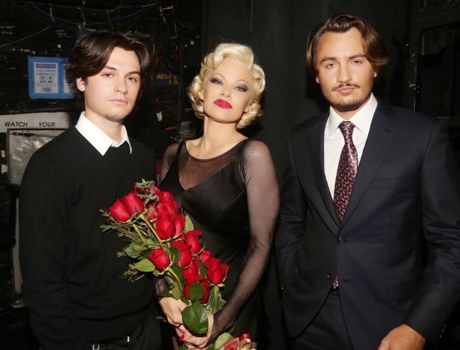 pamela anderson with sons brandon and dylan