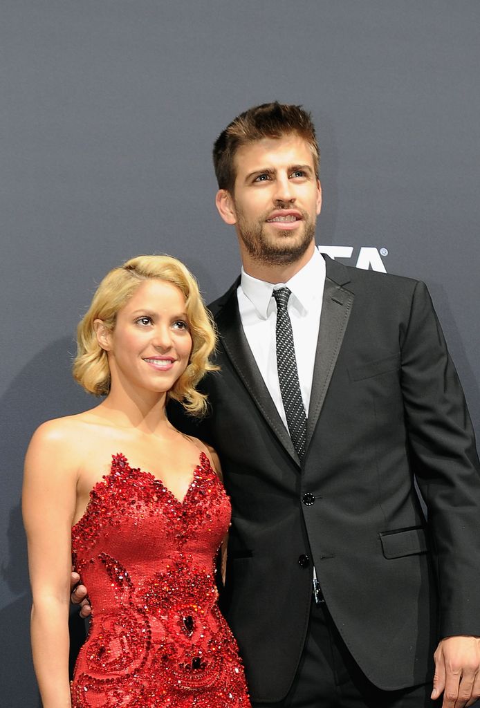 Shakira and Gerard Pique of Barcelona pose for photos after arriving at the FIFA Ballon d'Or Gala 2011 at the Kongresshaus on January 09, 2012 in Zurich, Switzerland