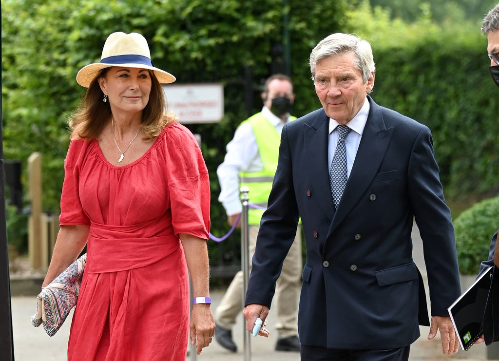 carole middleton in straw hat and red dress