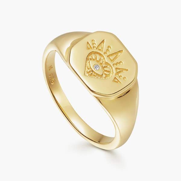 missoma ring meghan markle
