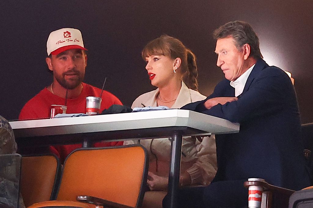Taylor Swift Travis Kelce