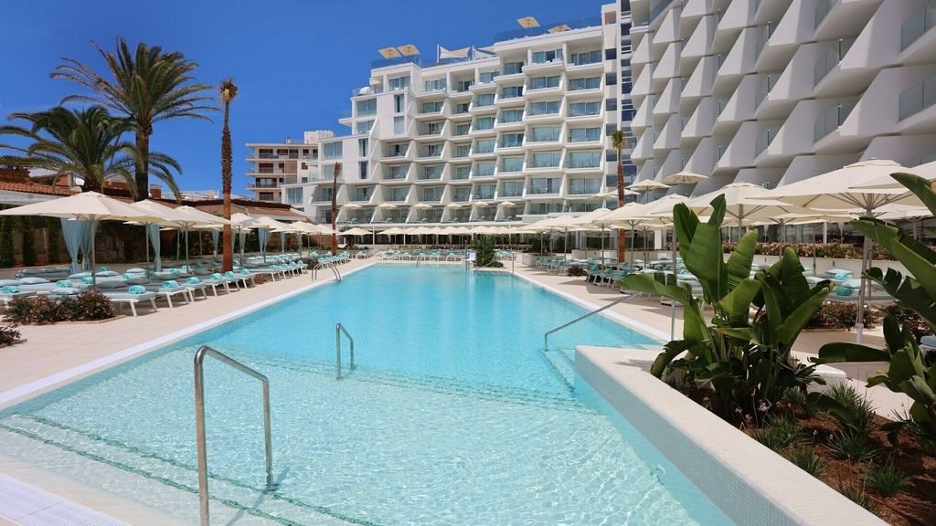 Iberostar Selection Playa de Palma hotel in Majorca