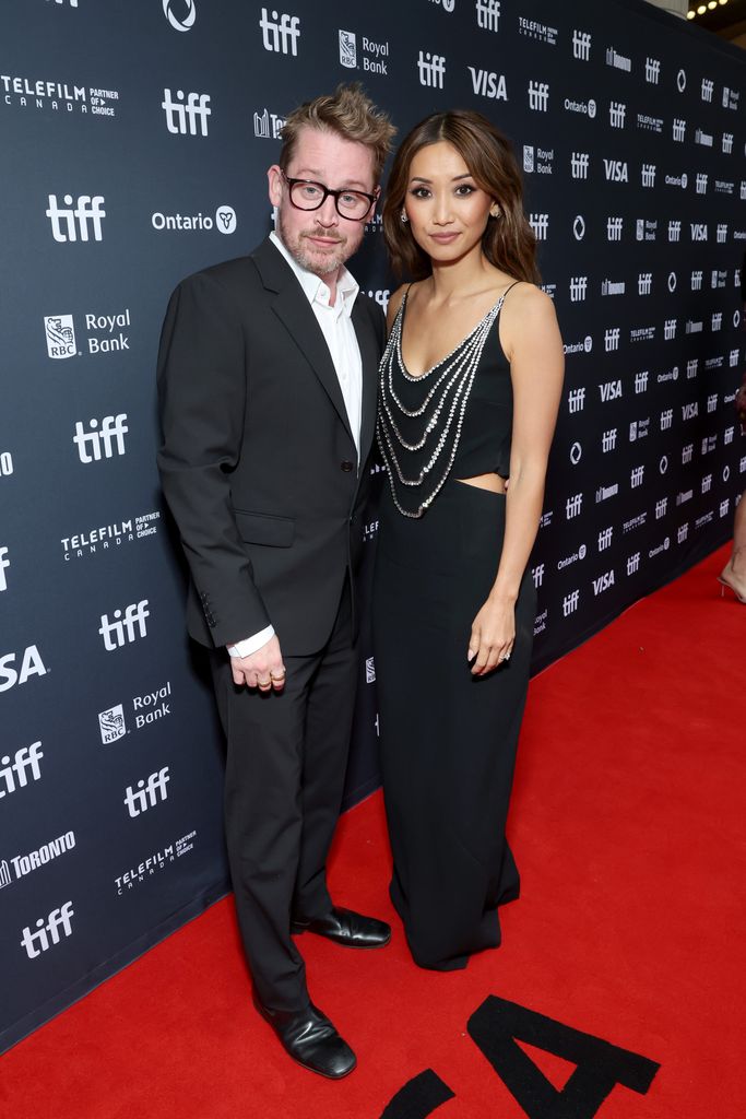  Macaulay Culkin and Brenda Song attend the premiere of "The Last Showgirl" during the 2024 Toronto International Film Festival at Princess of Wales Theatre on September 06, 2024 in Toronto, Ontario