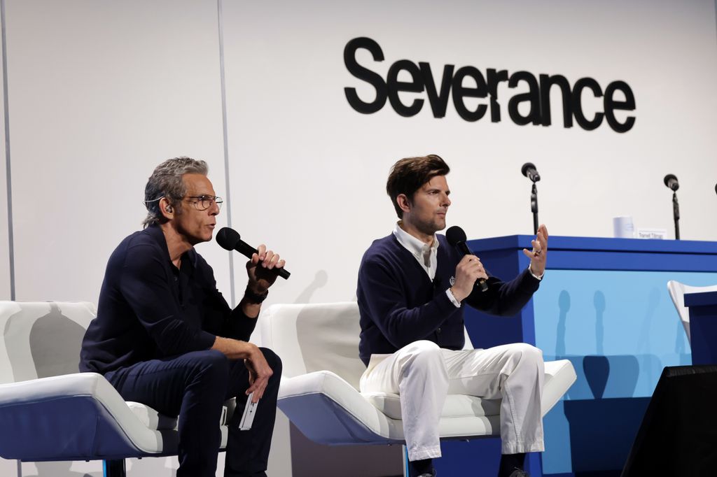 Ben Stiller y Adam Scott asisten al podcast de 'Severance' en vivo con Ben Stiller y Adam Scott en Neuehouse Hollywood el 16 de agosto de 2025 en Hollywood, California