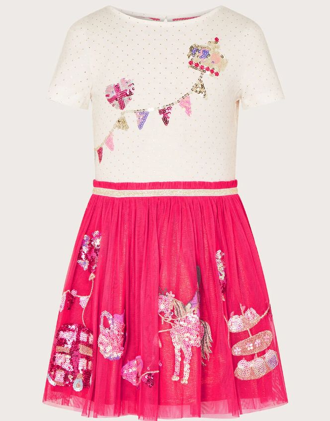 Cute coronation kids' outfits for the King's celebration Cute dresses