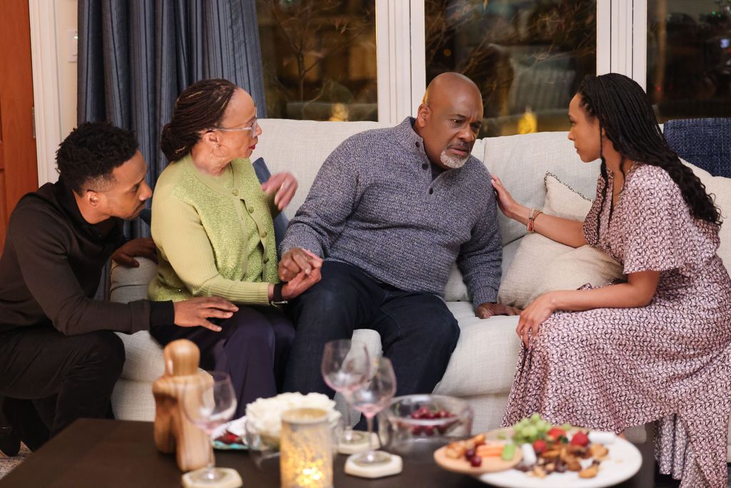 Hampton Fluker as Michael Goodwin, S. Epatha Merkerson as Sharon Goodwin, Gregory Alan Williams as Bert Goodwin, Nicolette Robinson as Tara Goodwin on Chicago Med season 9