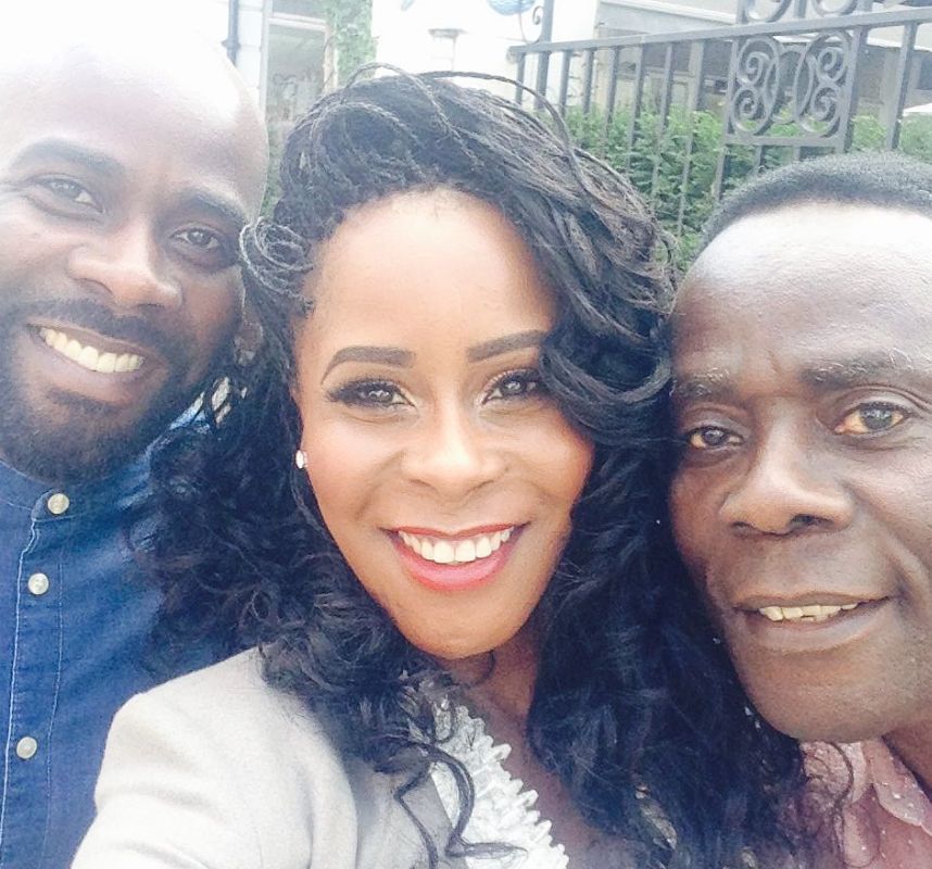 Melvin Odoom and Yonah Odoom with their father