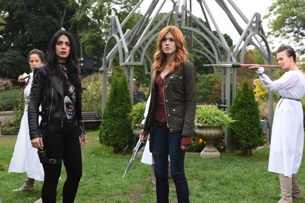Emeraude Toubia and Katherine McNamara in an episode of Shadowhunters