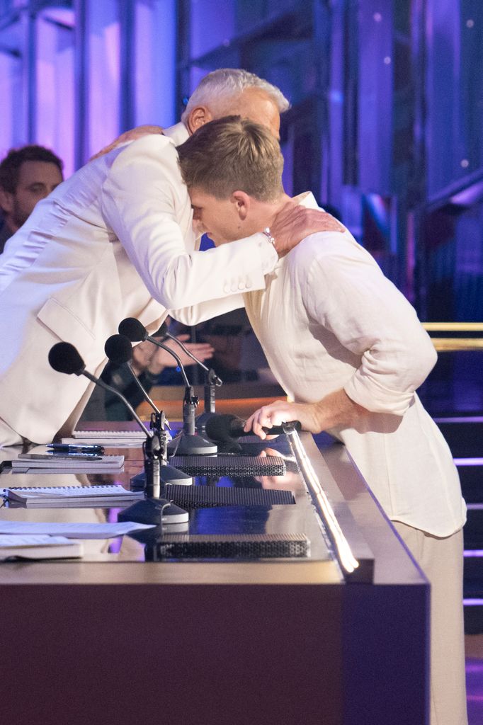 Robert Irwin shared an emotional moment with DWTS judge Bruno Tonioli after his Dedication Night performance with his mother