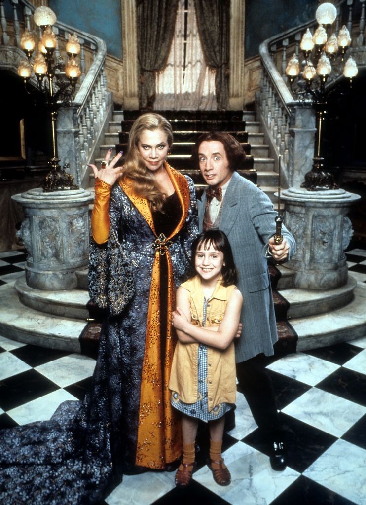 Kathleen Turner, Martin Short and Mara Wilson in a scene from the film 'A Simple Wish