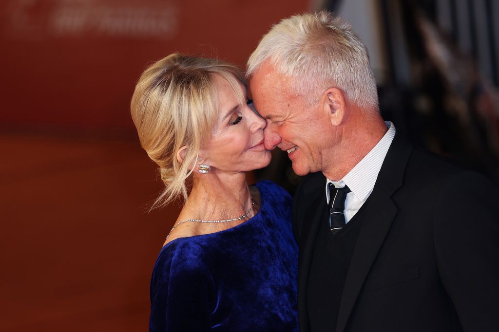 Sting et sa femme depuis 33 ans, Trudie Styler, affichent leur « véritable amour » dans un rare aperçu du mariage 1 Le couple est ensemble depuis des décennies