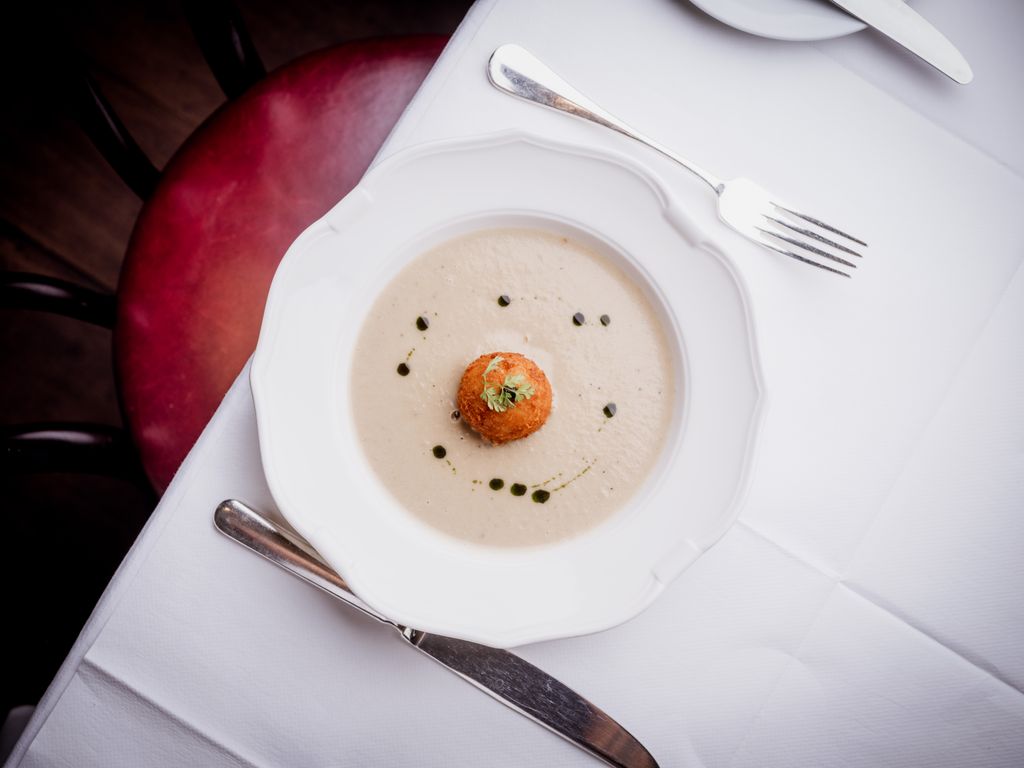 Motcombs Mayfair