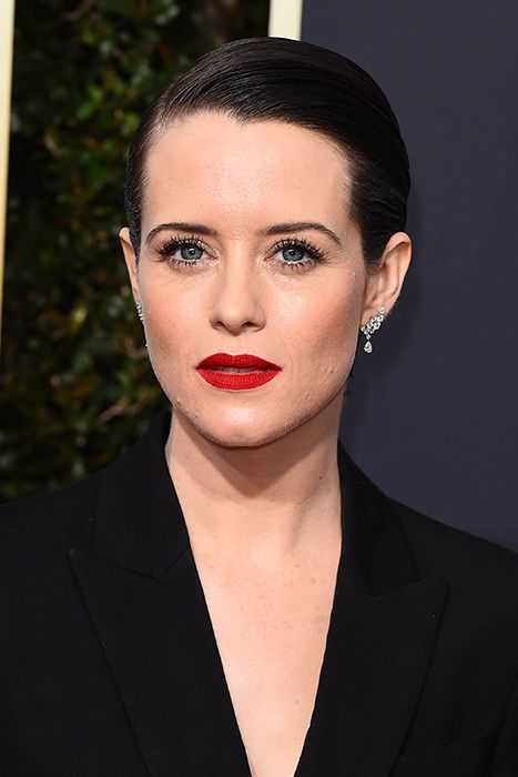 claire foy make up golden globes
