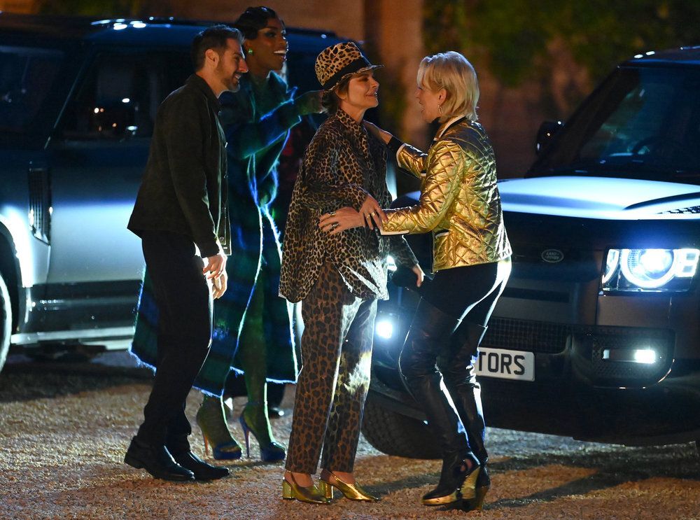 Lisa Rinna and Dorinda Medley on The Traitors