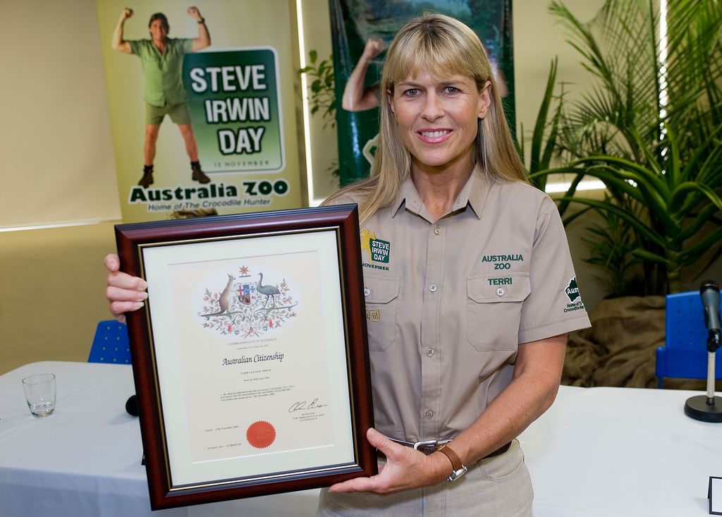 SUNSHINE COAST, AUSTRALIA - NOVEMBER 15:  Terri Irwin poses with her citizenship certificate during Steve Irwin Day celebrations at Australia Zoo on November 15, 2009 in Sunshine Coast, Australia.  (Photo by Marc Grimwade/WireImage)