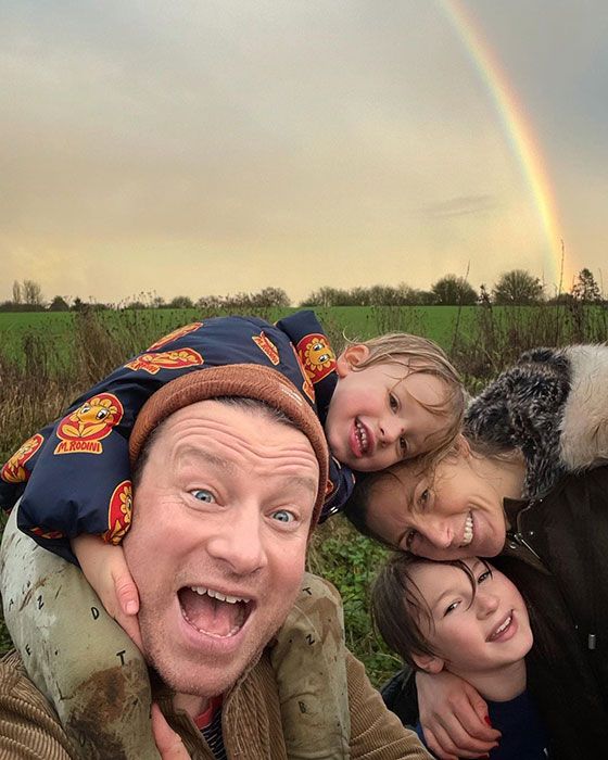 jamie jools oliver sons christmas walk