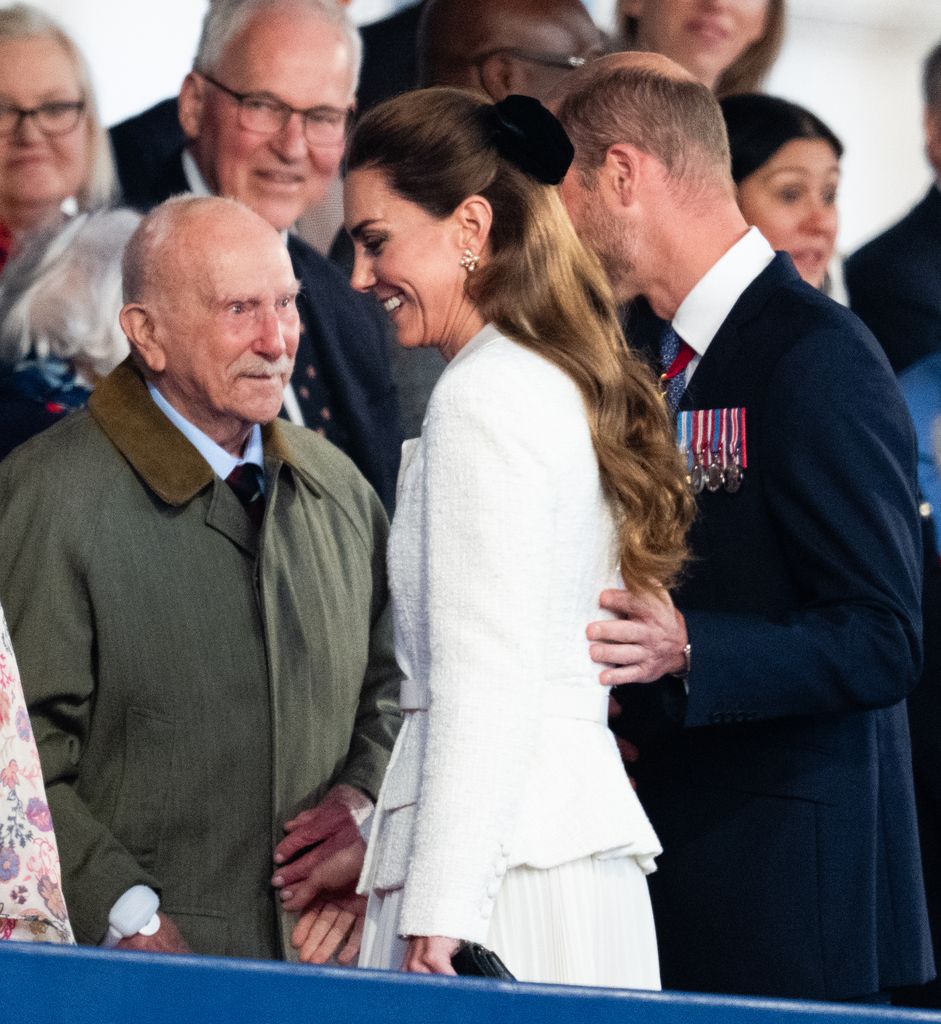 Harry Richardson (L), Prince William, Prince of Wales and Catherine, Princess of Wales attend a concert to mark the 80th Anniversary of VE Day 