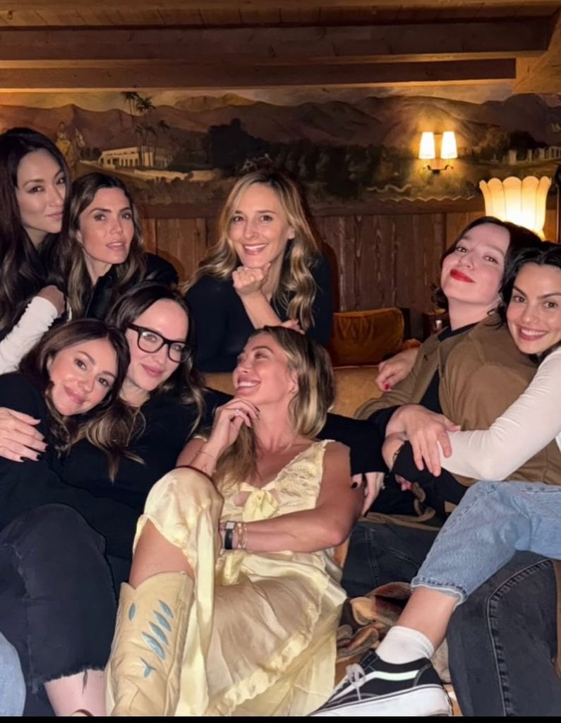 Mandy Moore, Hilary Duff, and their mom friends
