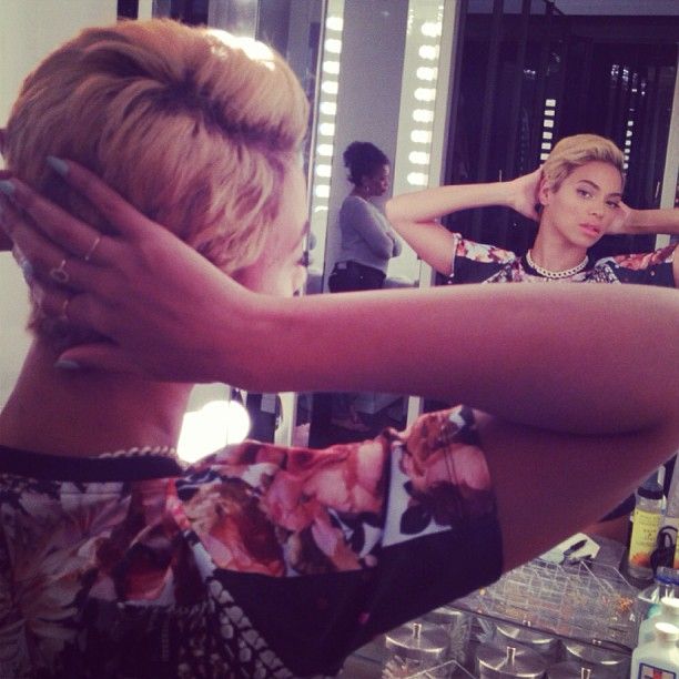 Beyoncé takes to Instagram to debut a new pixie cut