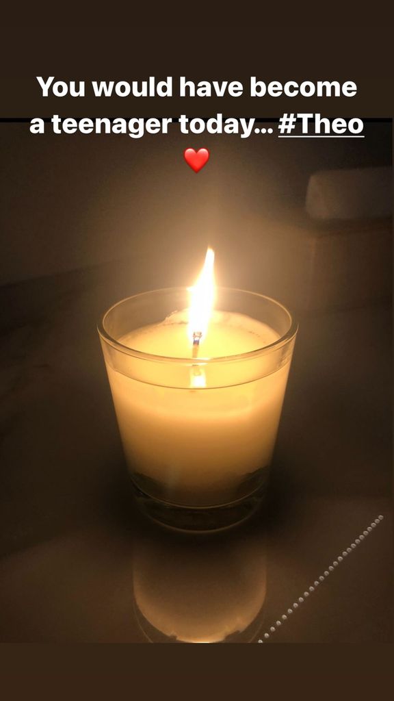 A photo of a candle 