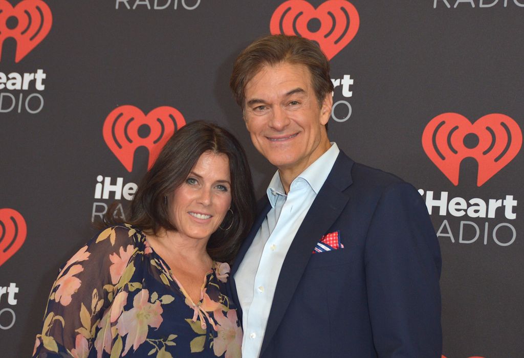 Dr. Oz with wife Lisa