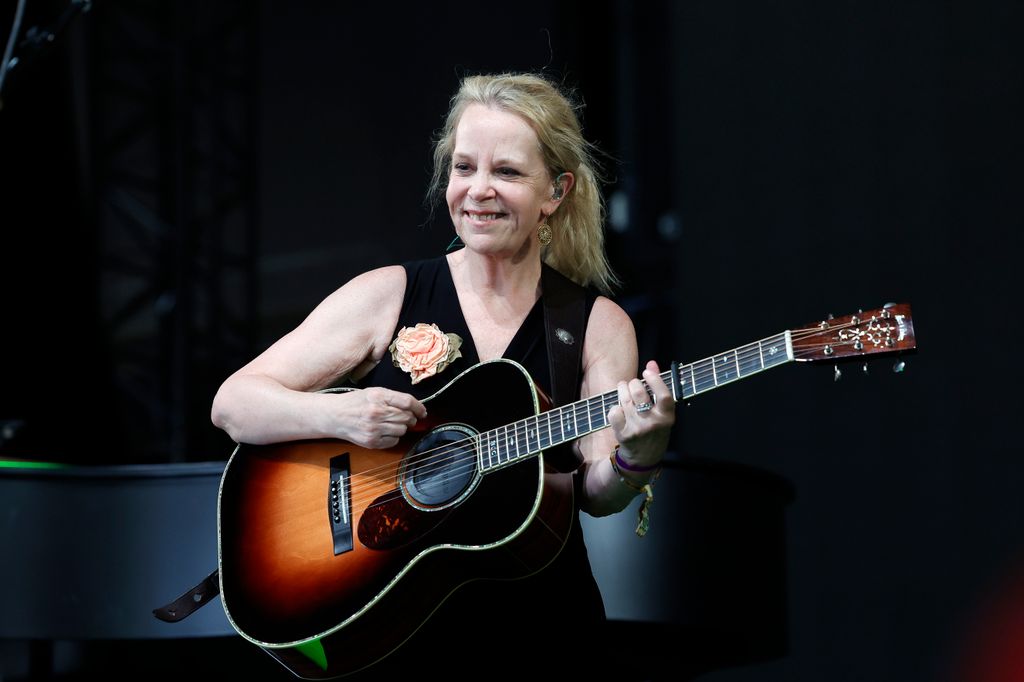 Mary Chapin Carpenter is a five-time Grammy-Award winning artist