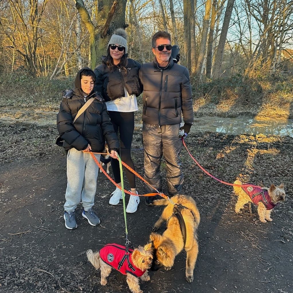 Simon with lauren, eric and dogs