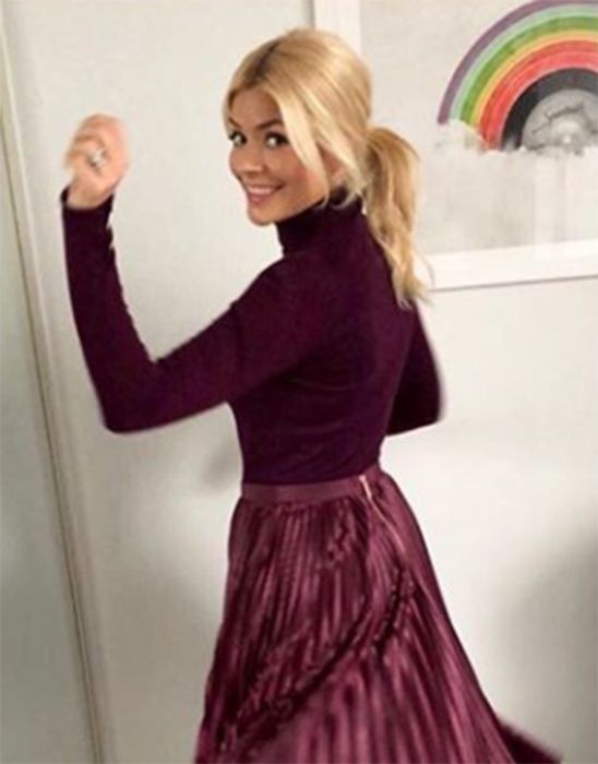 holly willoughby ponytail