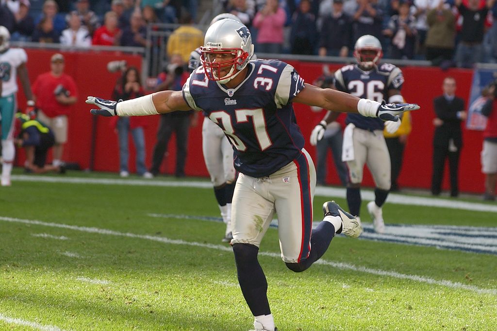 Rodney Harrison #37 of the New England Patriots celebrates a play during a NFL football game against the Miami Dolphins on October 10, 2004 at Gillette Stadium Stadium in Foxborough, Massachusetts.