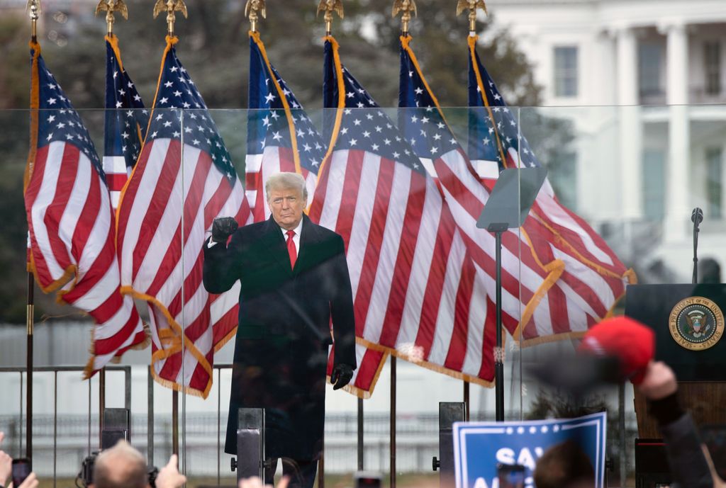 TOPSHOT - US President Donald Trump speaks to supporters from The Ellipse near the White House on January 6, 2021, in Washington, DC. - Thousands of Trump supporters, fueled by his spurious claims of voter fraud, are flooding the nation's capital protesting the expected certification of Joe Biden's White House victory by the US Congress. (Photo by Brendan Smialowski / AFP) (Photo by BRENDAN SMIALOWSKI/AFP via Getty Images)